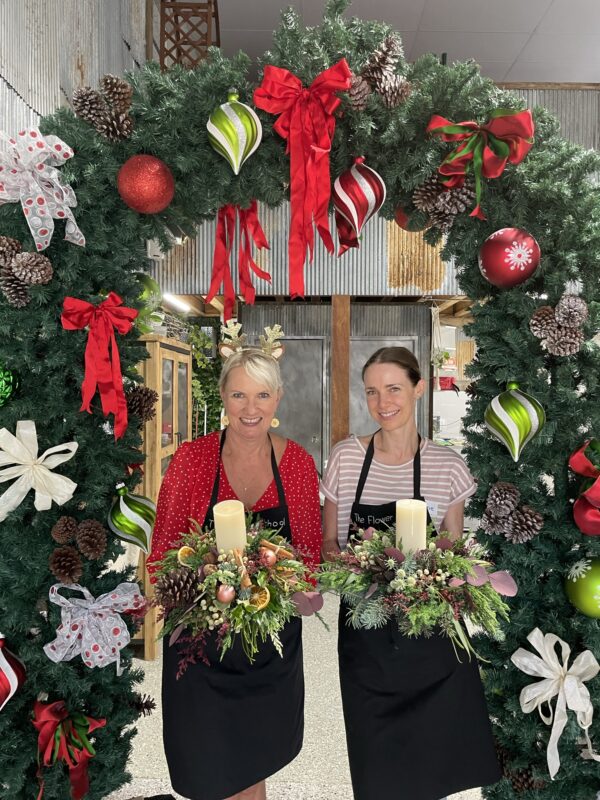 Christmas Table Arrangement or Christmas Table Wreath - Image 6
