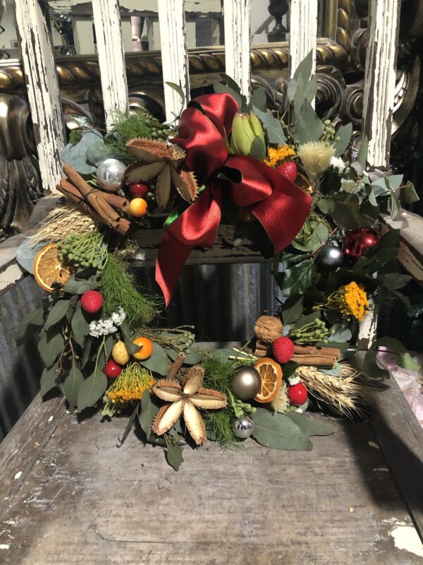 Fresh Door Wreath - Image 3