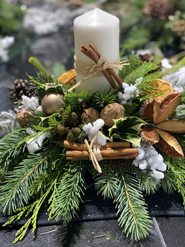 Christmas Table Arrangement or Christmas Table Wreath - Image 7