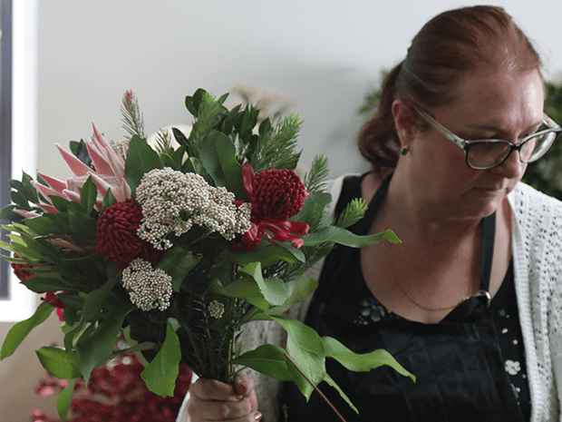 Introduction to Floristry front page photo 1