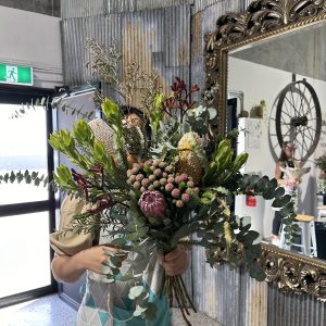 Native Presentation Bouquet Workshop